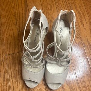 Lulu Townsend Heels size 10.